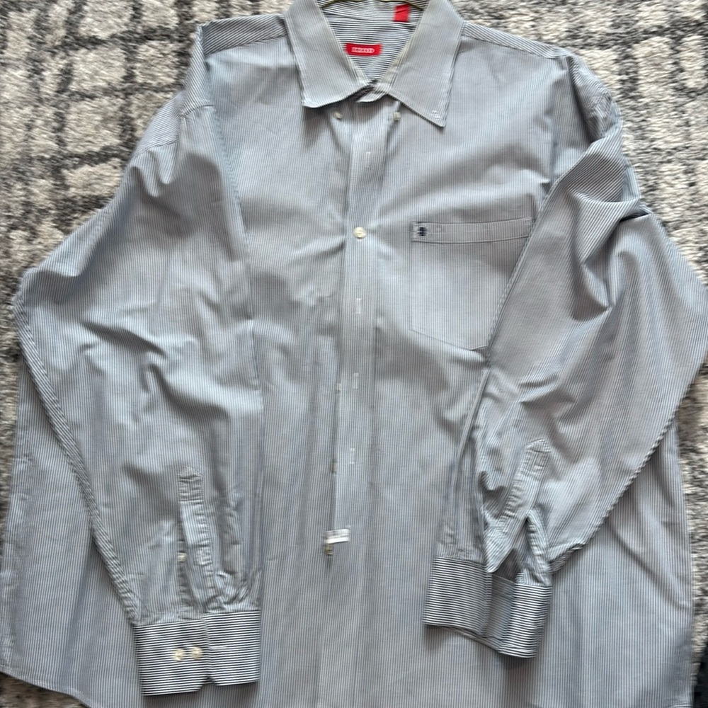 Izod  2XL dress shirt white with black stripes